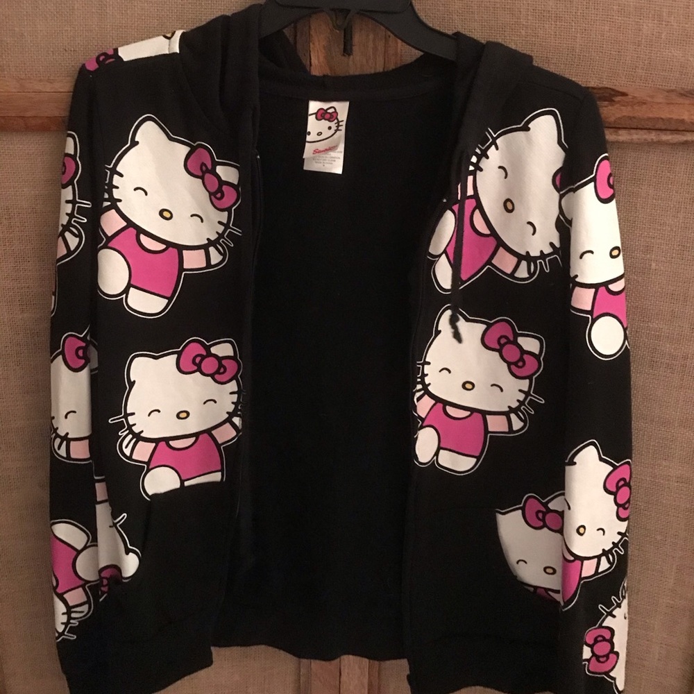 Black hello kitty jacket